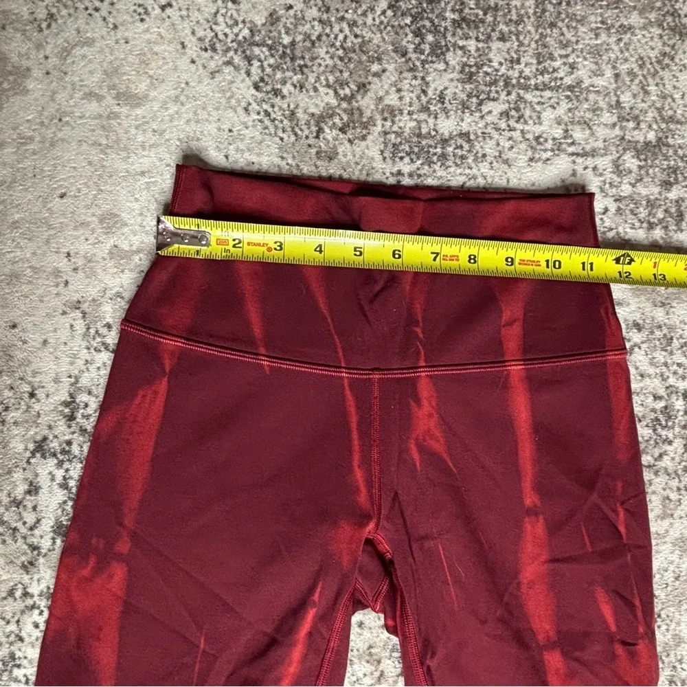 Lululemon Athletica Wunder Train 8” Women's Bike Shorts Size 4